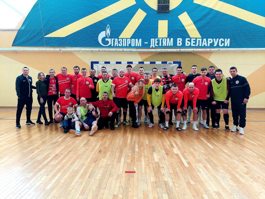 Новости МФК Витэн - Вместе и до конца! Желаем Вам отличного праздника!