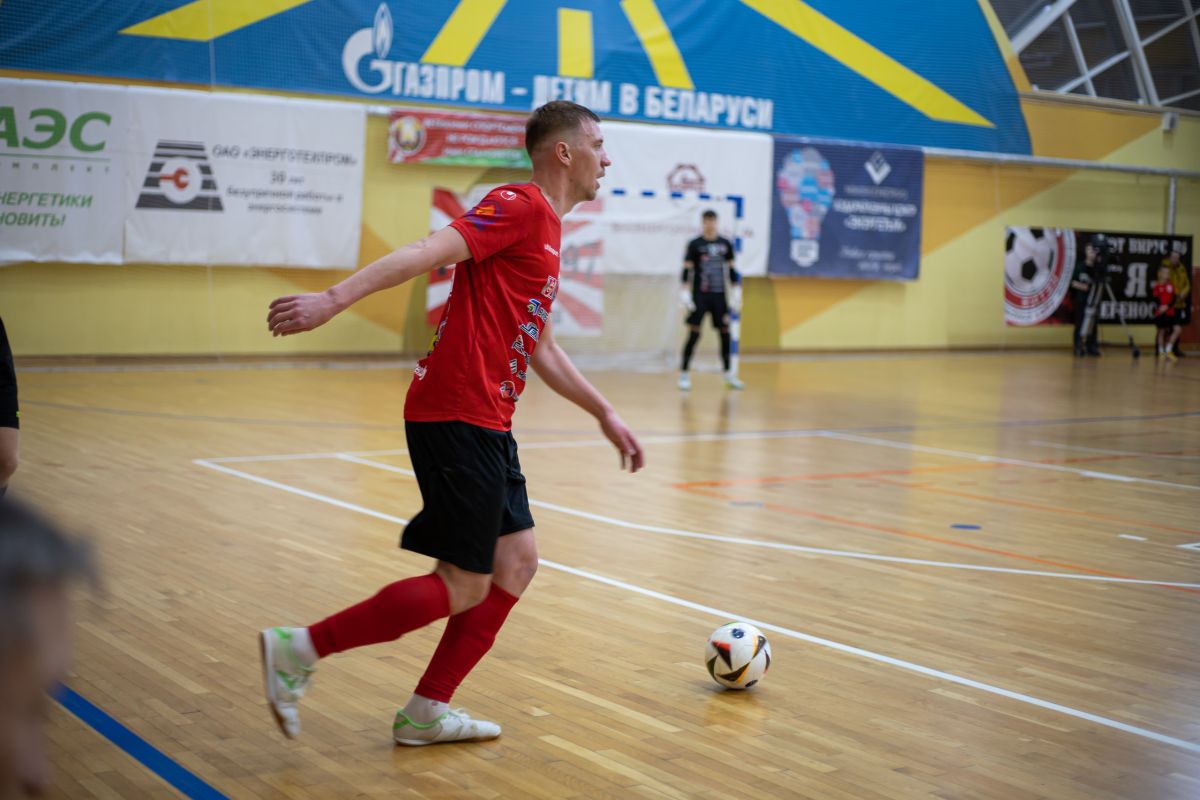 Новости МФК Витэн - Евгений Перемитин в сборной тура