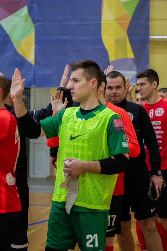 Новости МФК Витэн - День Рождения у Евгения Змысли